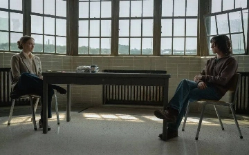 Вышел трейлер мини-сериала «Переполненная комната» с Томом Холландом