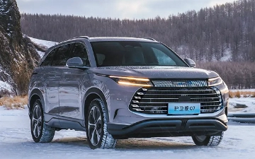 BYD обновил свой кроссовер Corvette 07