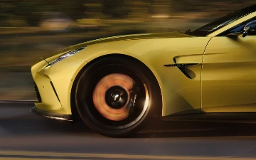 Aston Martin презентовал новейший Vantage