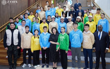 Зироат Мирзиёева приняла участие в экофестивале «От поля к столу» в Нукусе