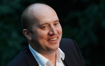 Сергей Бурунов рассказал о трезвости, звездной болезни и мечте о семье