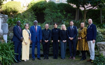 Саида Мирзиёева приняла участие в финальном заседании комитета жюри премии имени шейха Заида