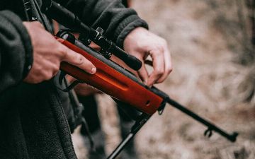 Сенаторы отклонили закон, регламентирующий владение оружием в Узбекистане