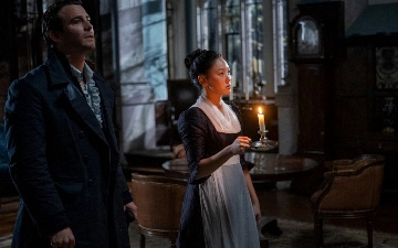 Netflix показал отрывок новых серий «Бриджертонов» с признанием в любви