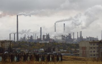 Узбекистану спрогнозировали пыльные выходные: показываем, какое место занимает республика в мировом индексе качества воздуха