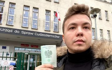 Основателя оппозиционного в Беларуси Telegram-канала NEXTA задержали в аэропорту Минска