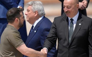 Алиев распорядился выделить средства для оказания гумпомощи Украине