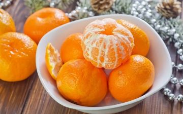 Кому нельзя есть мандарины?