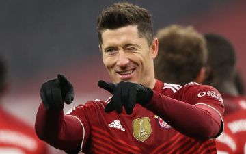 Роберт Левандовски обвинил судей в проигрышах своего клуба в Лиге Чемпионов