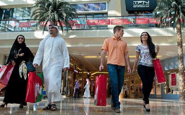 В ОАЭ разрешили употреблять алкоголь и жить вне брака