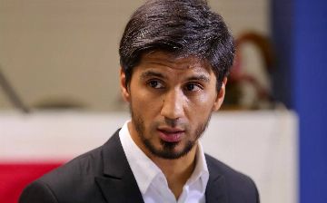 Актера Йигитали Мамаджанова захейтили после его заявлений, что Асаль Шодиева не в его вкусе - видео