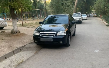 Дизайн Chevrolet Lacetti был нагло скопирован у машины другого производителя — фото