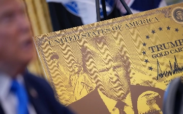 «Золотая карта»: Трамп подписал указ об иммиграционных визах за $1 млн