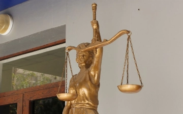 Преподавателя учебного центра, домогавшегося девятилетней ученицы, снова арестовали