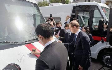 Узбекистан обзавелся российскими внедорожниками и машинами скорой помощи