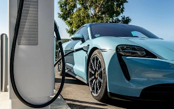 Geely разработал инновационную зарядку для электромобилей