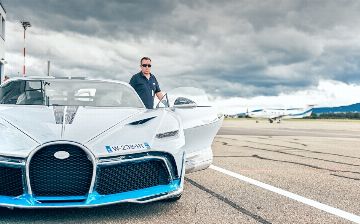 Француз тестирует автомобили Bugatti и зарабатывает этим на жизнь