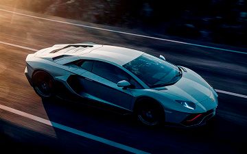 Lamborghini летом покажет новый суперкар