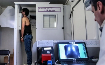 В России депутаты одобрили увеличение штрафов за уклонение мигрантов от медосмотров