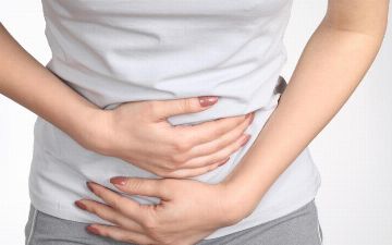 Почему может задерживаться менструация — мнение врача