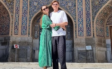 Павел Воля опубликовал видео с супругой, снятое в Самарканде