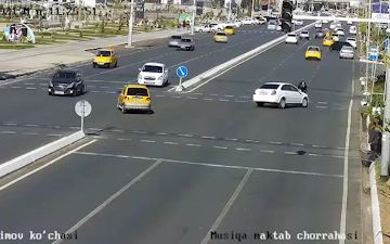 В Навои Lacetti сбил девушку на пешеходном переходе и скрылся – видео с камер наблюдения