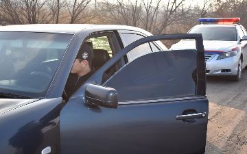 В Кыргызстане ввели платную тонировку