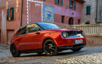 Honda откажется от ретро-хэтчбэка «е»