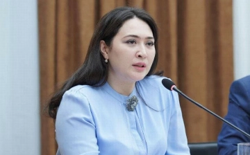 Министру Хилоле Умаровой направили еще один сенаторский запрос