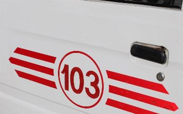 В Хорезме пьяный мужчина зарезал своего сына