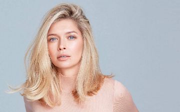 Поклонники «бурно» отреагировали на Веру Брежневу без макияжа 