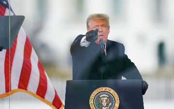 Палата представителей США второй раз объявила импичмент Трампу