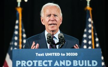 Байден представил план помощи американским семьям за счет повышения налогов для богатых