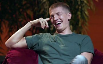 Комика Алексея Щербакова захейтели за оскорбление полной женщины – фото 