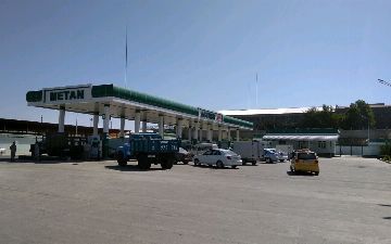 На самаркандской заправке в результате вспышки погиб человек 