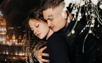 Физиогномист рассказал об отношениях Моргенштерна и Дилары по языку тела