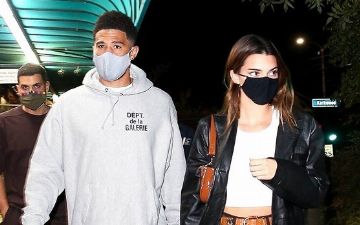 Кендалл Дженнер впервые публично поцеловала своего возлюбленного баскетболиста Девина Букера - фото