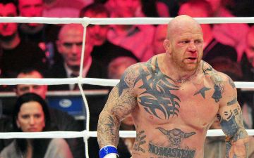 Монсон рассказал о плане на поединок против Александра Емельяненко