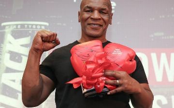 Известно, когда и против кого Майк Тайсон проведет первый бой после возвращения на ринг