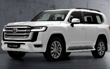 На Land Cruiser 300 объявлена четырехлетняя очередь