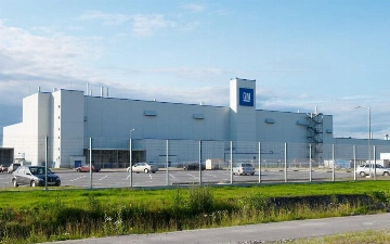 GM отзывает три модели