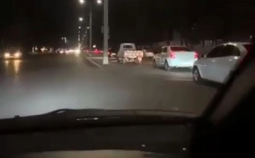 В Ташкенте объявился еще один «крутой водитель», любящий гонять по встречке — видео