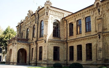 Минкультуры попыталось обосновать необходимость портала об артистах за 488 млн сумов