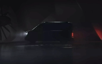 Renault выпустил тизер обновленного минивэна Master