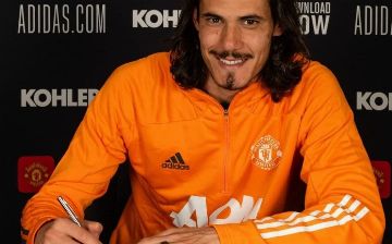 Эдинсон Кавани продлил контракт с «Манчестер Юнайтед»