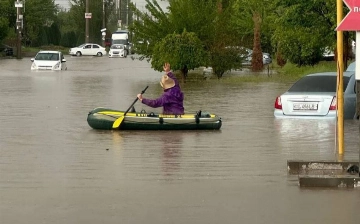 Шавкат Мирзиёев поручил решить проблему затопления Ташкента за две недели