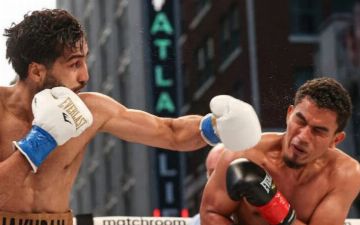 Шахрам Гиясов и Исраил Мадримов одержали новые победы на ринге - видео