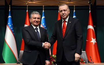 Президенты Узбекистана и Турции договорились принять меры для урегулирования конфликтов в Казахстане 