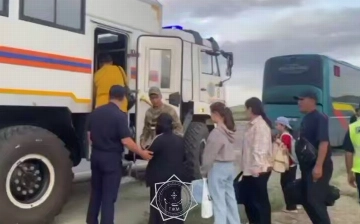 В Казахстане загорелся автобус, в котором ехали узбекистанцы