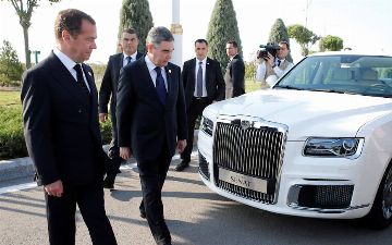 Власти Туркменистана приобрели первый Aurus